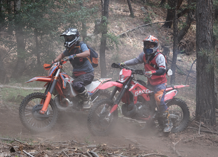 野性飞驰，突破（TOP1）润滑油携400+热血骑士穿越美林谷